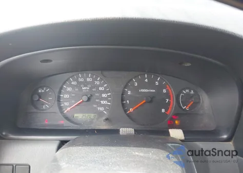 2001 Nissan Frontier Xe from USA, damaged, VIN 1N6DD26S31C366932